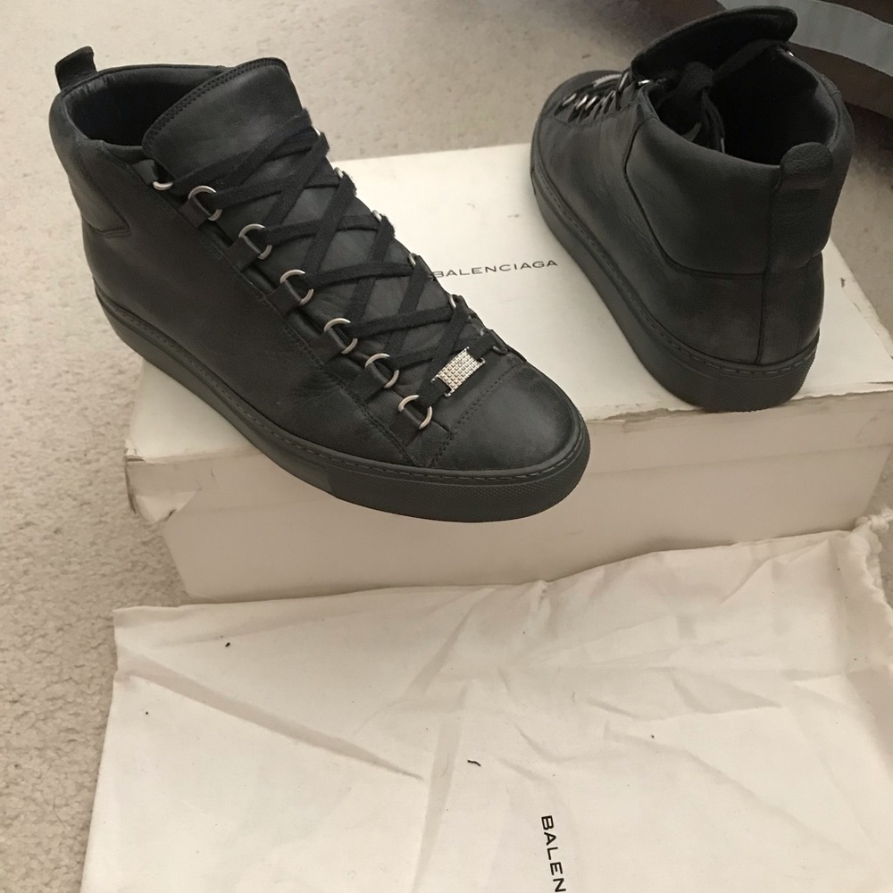 Balenciaga Arena